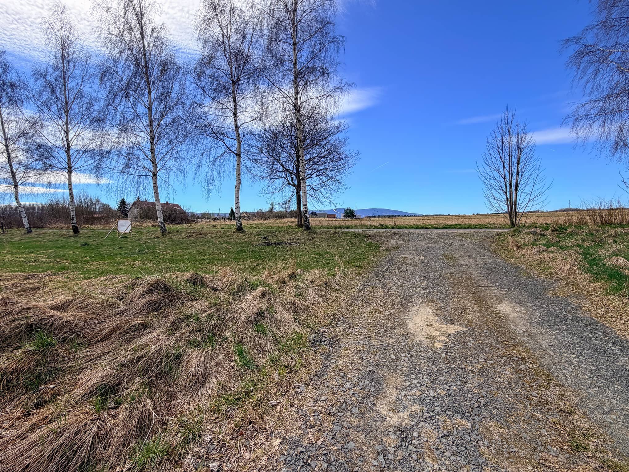 Działka budowlana z widokiem na góry – Zacisze