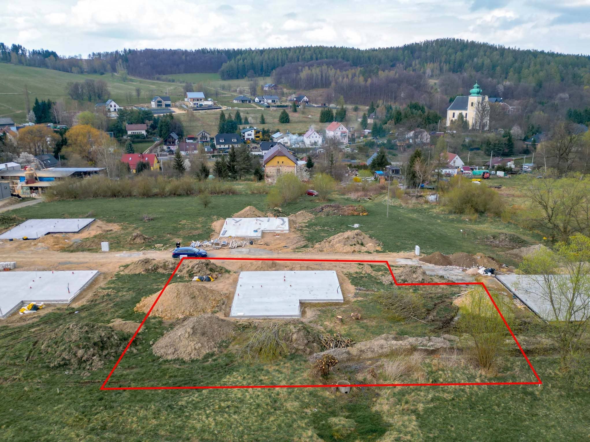 Działka 1009m² Wojcieszyce ze stanem zero