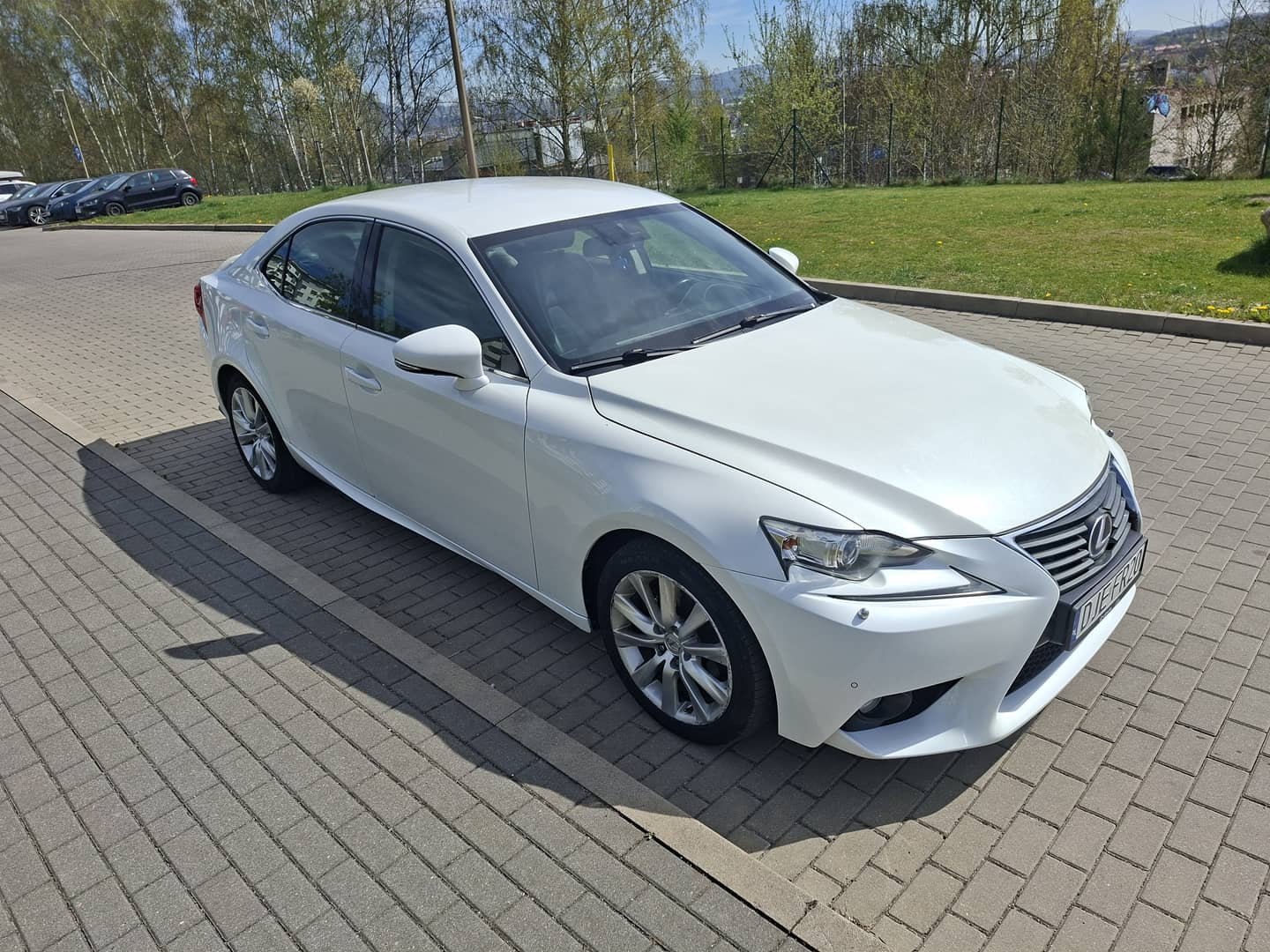 Lexus IS 300h Elegance