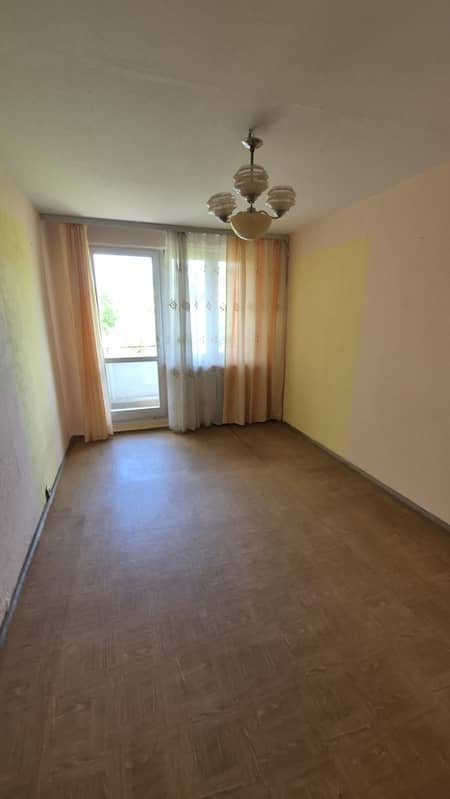 Cieplice .Os.Orle 3-pok.54,5 m2, II p