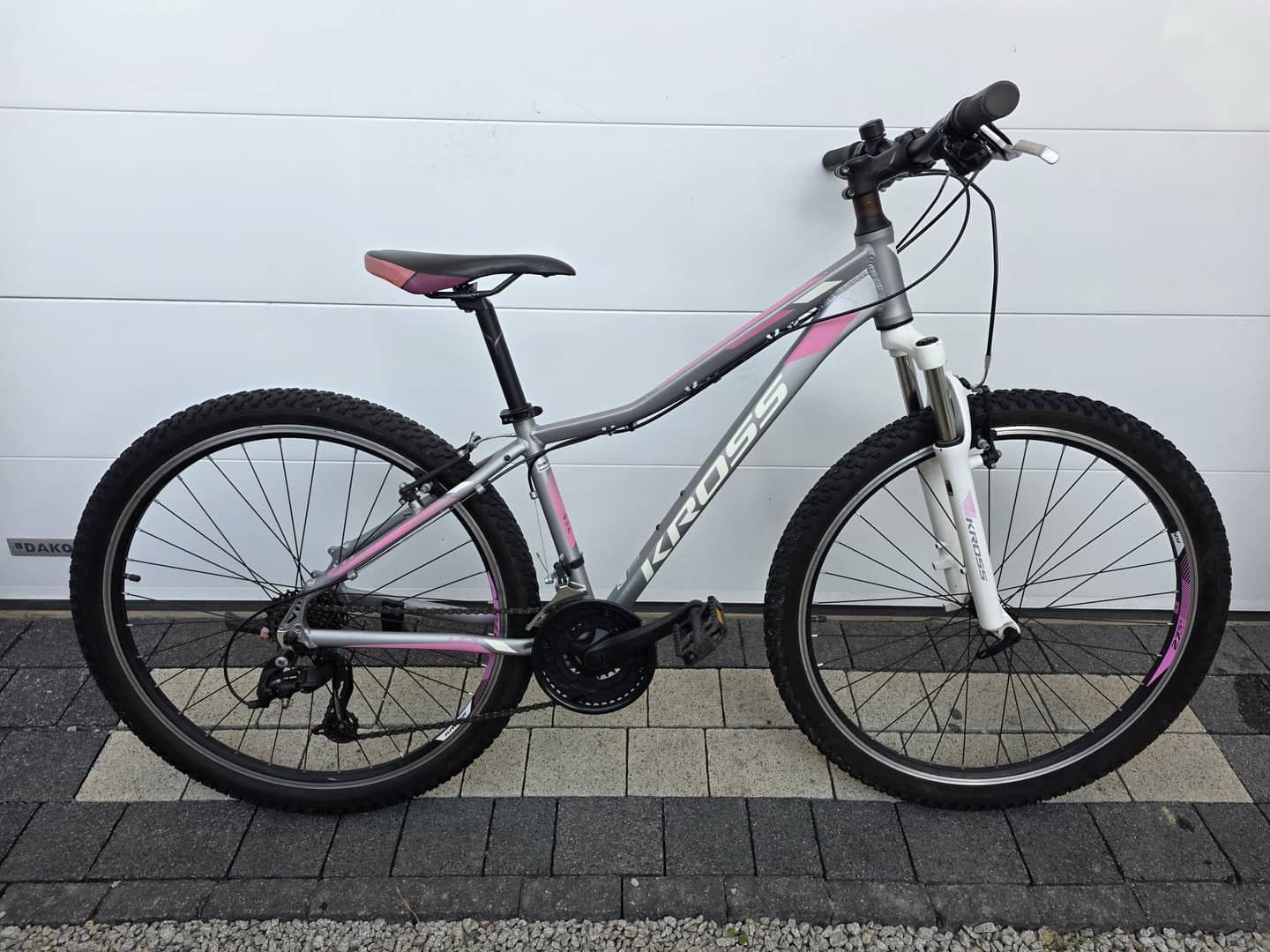 Rower górski KROSS LEA-koła 27,5 cali, Shimano