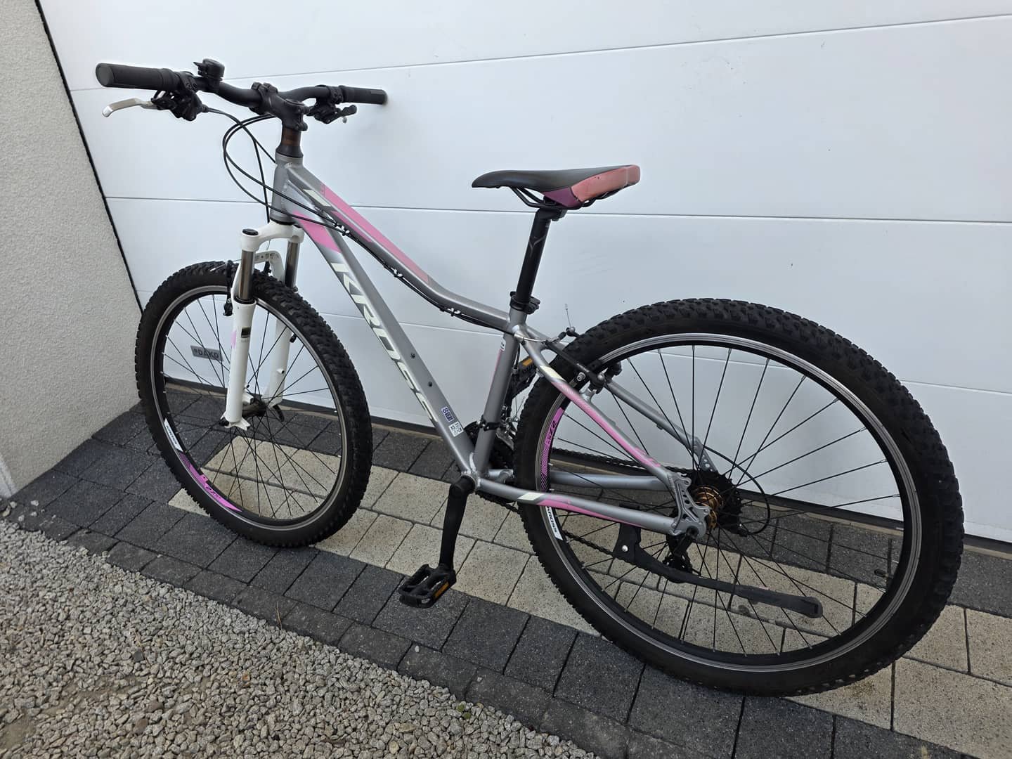 Rower górski KROSS LEA-koła 27,5 cali, Shimano