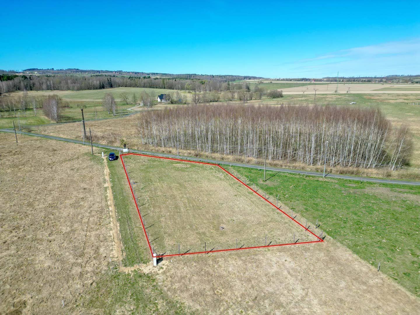 Działka budowlana 1000m² Karłowiec, widok góry