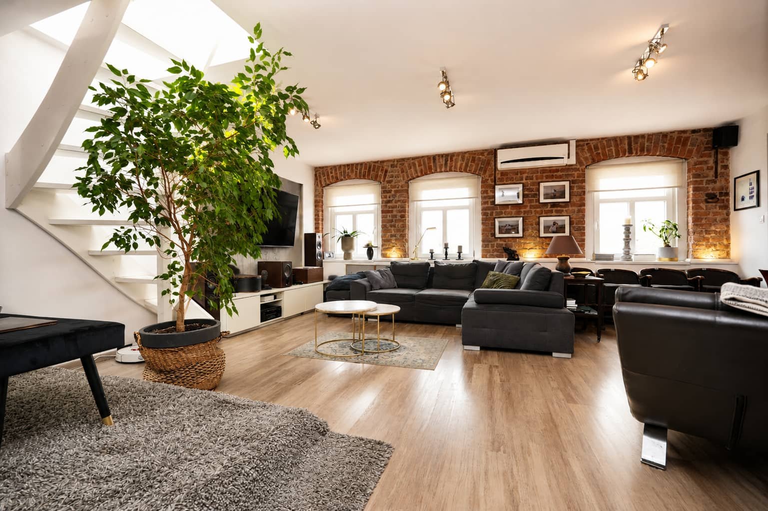 Luksusowy apartament z tarasem w Centrum!