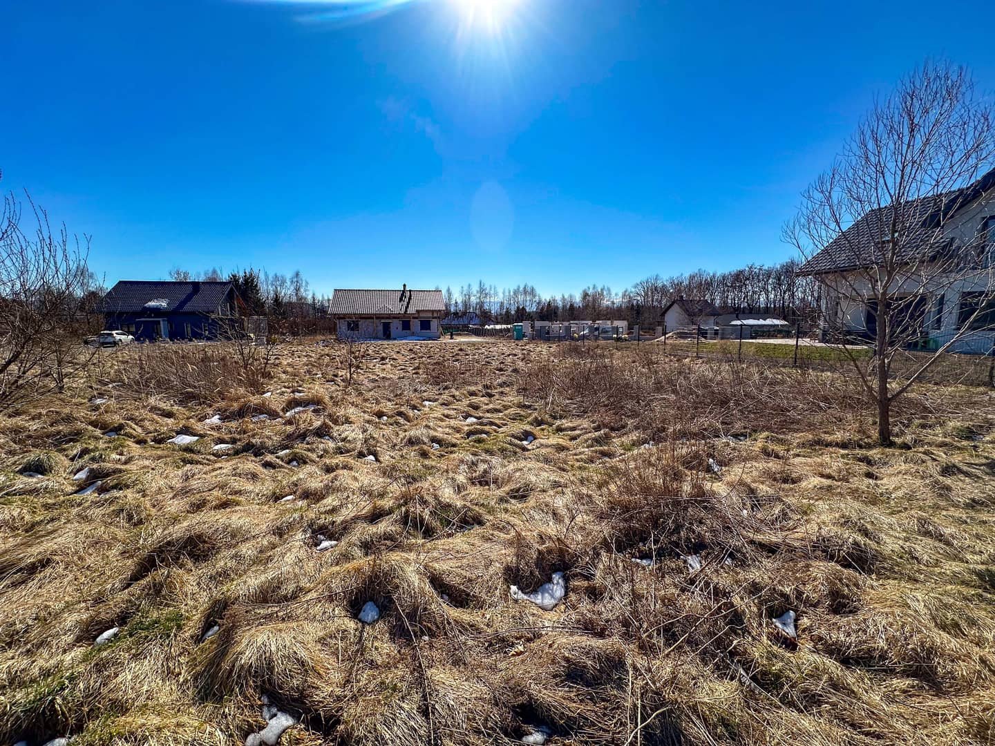 Działka budowlana 1521m² Komarno widokowa