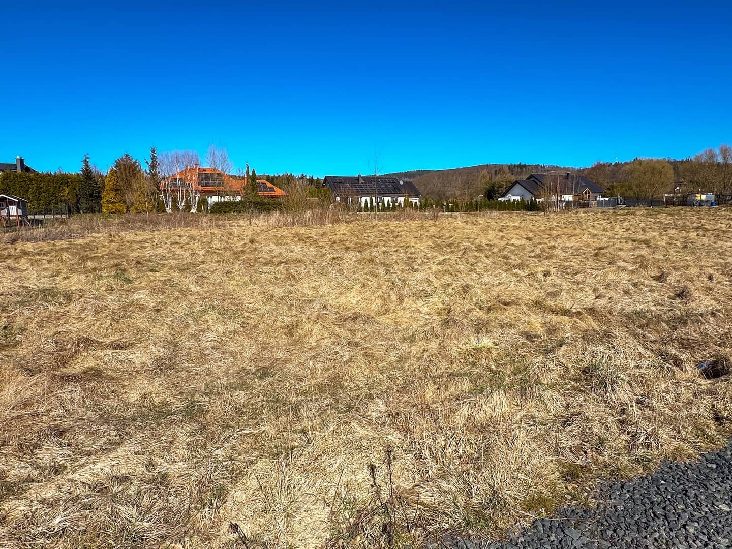 Działka budowlana 1521m² Komarno widokowa