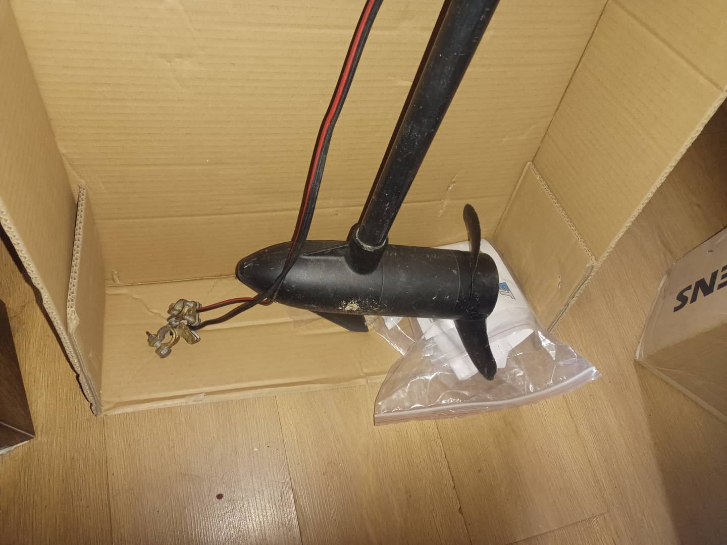 Sprzedam silnik elektryczny do łódki i rowery