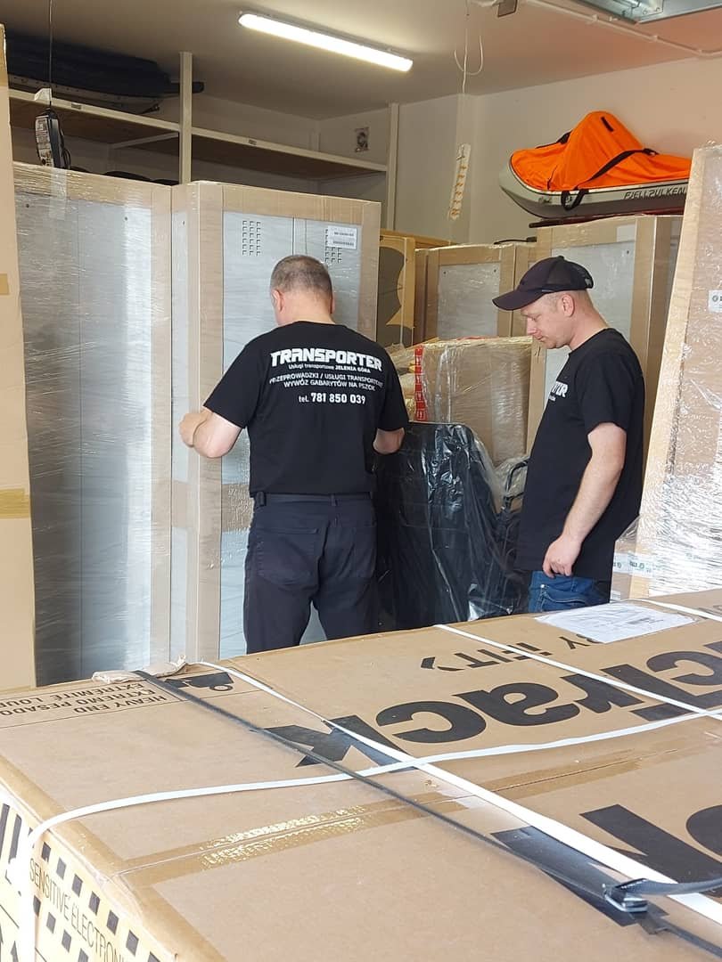 Przeprowadzki | Wywóz gabarytów | Dostawa zamówień