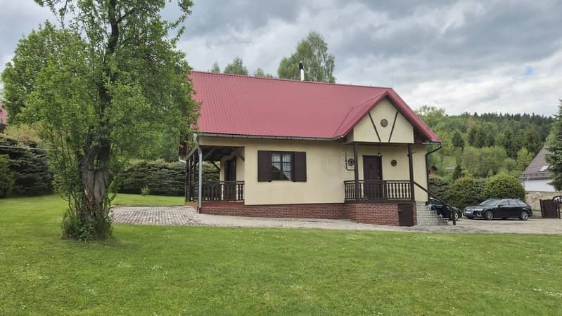 Sprzedamy mały dom 102 m2, działka 3500 m2 okazja!