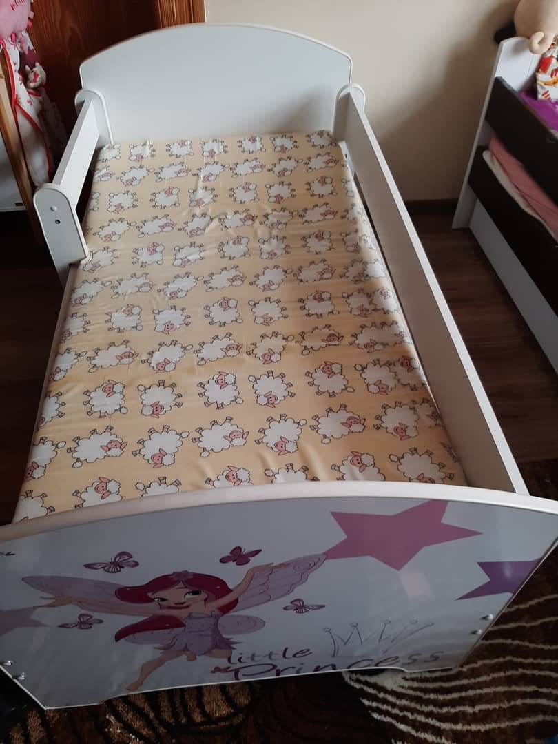 Łóżko dziecięce 200 zł