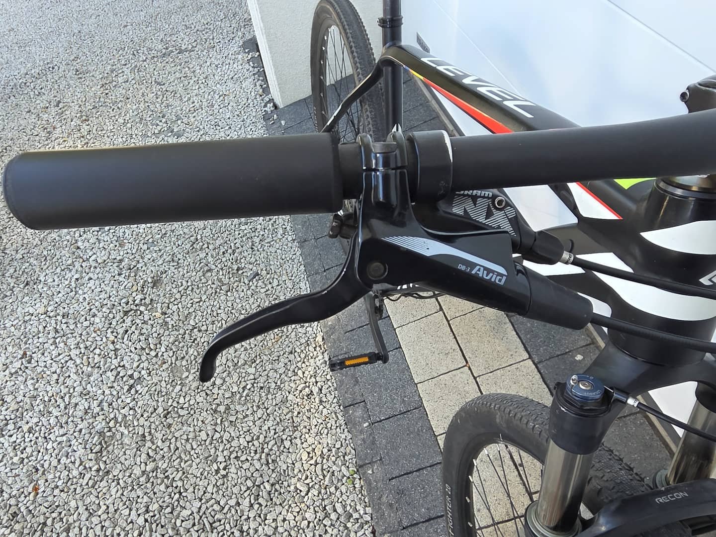 Rower górski KROSS LEVEL B8-koła 29",Sram NX,1x11,