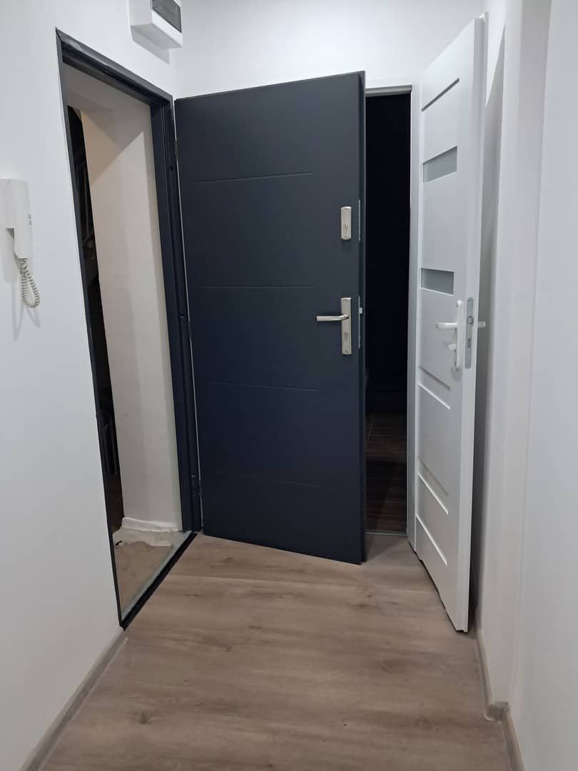 45m2 kawalerka centrum JG z parkingiem
