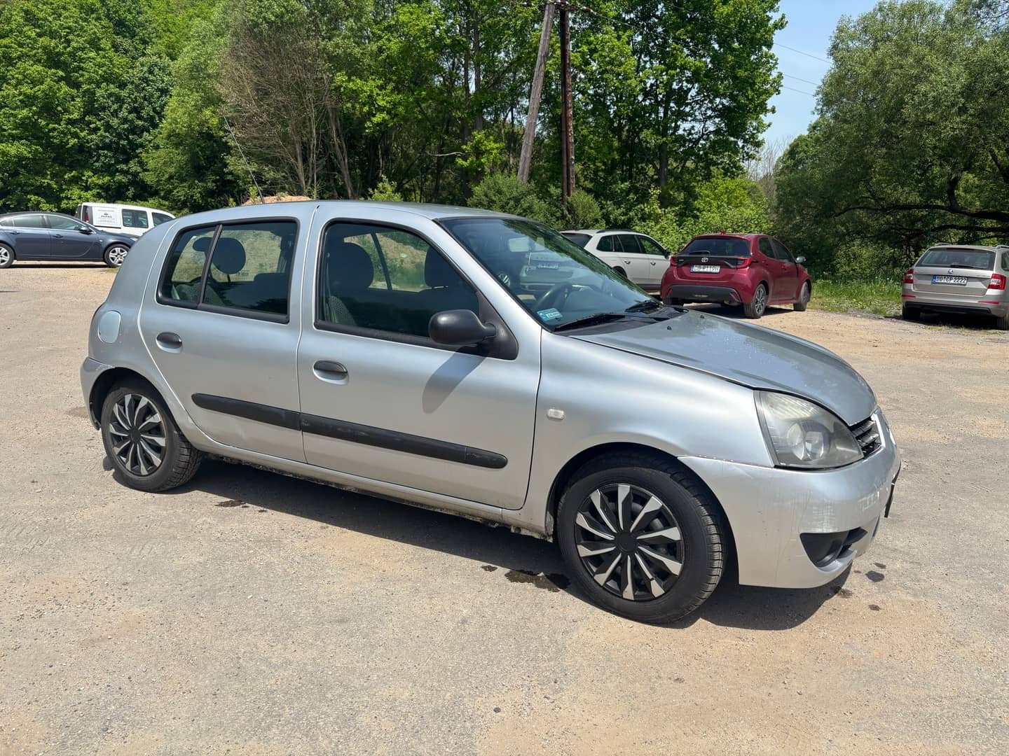 Sprzedam samochód Renault clio