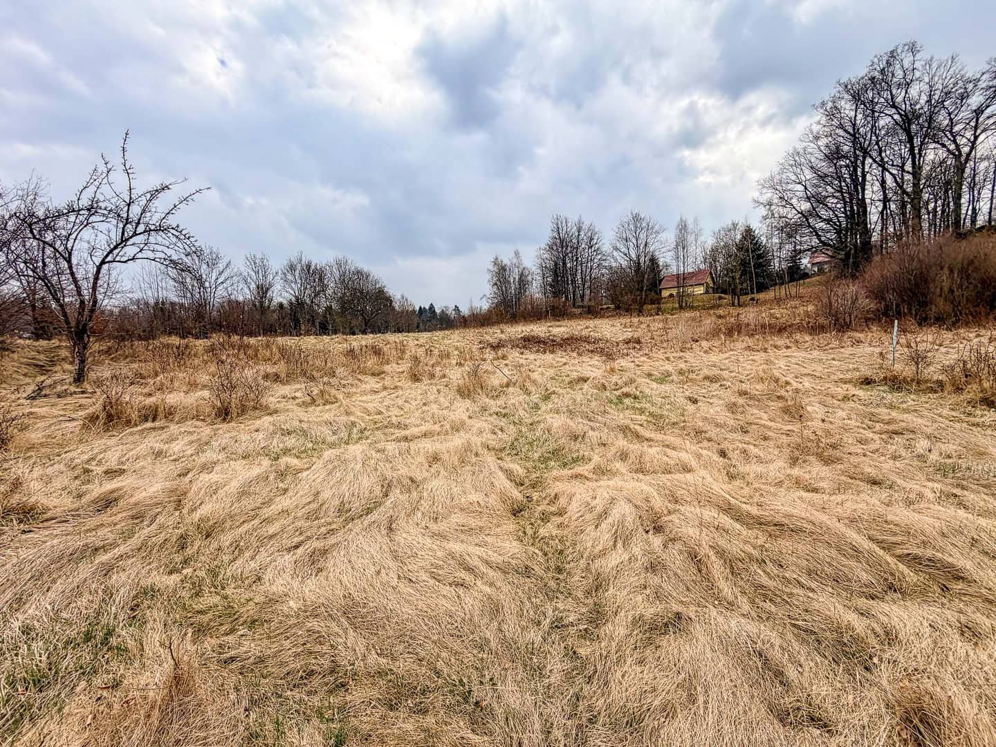 Działka budowlana 1101m² Staniszów