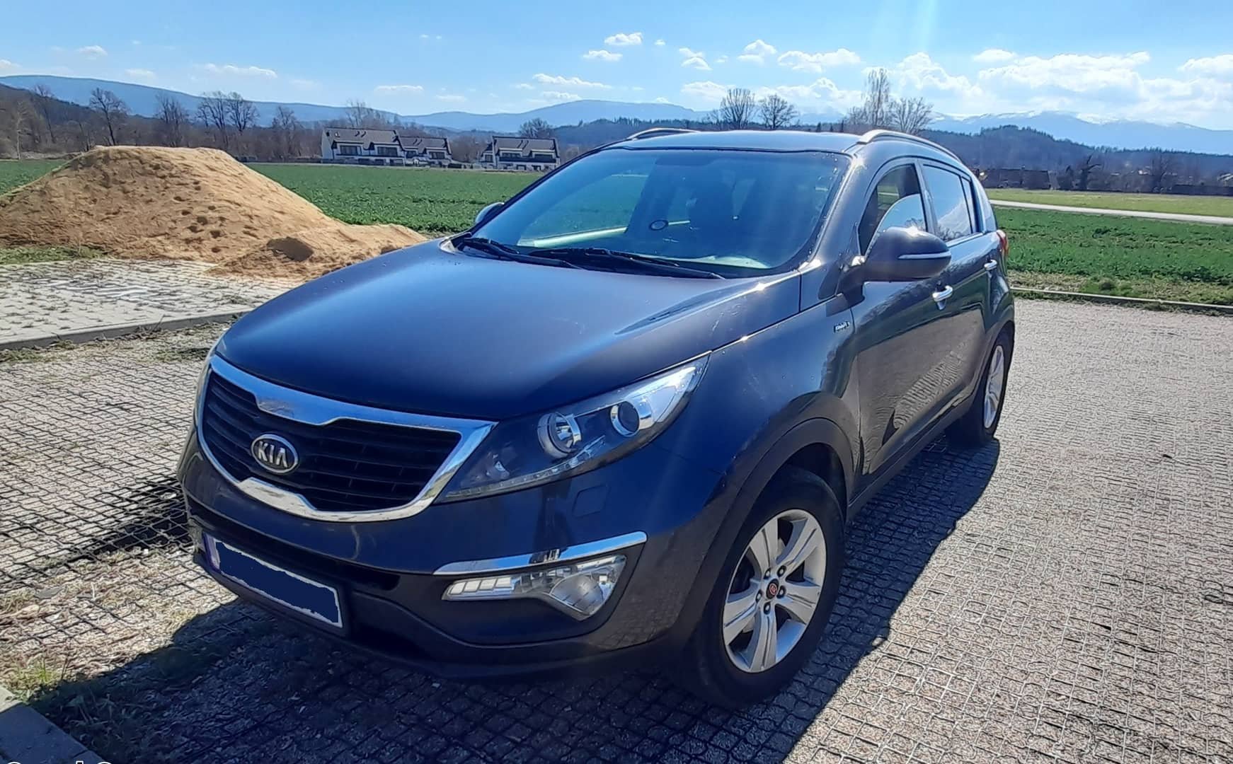 Sprzedam kia-sport. 2011r 2 L 163 KM benz/gaz LPG