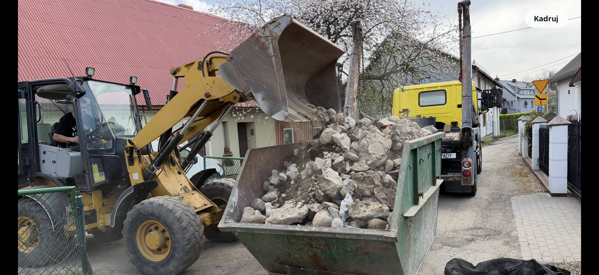 Kontenery na odpady budowlane, zmieszane, gruz