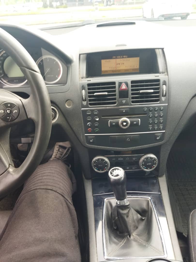 Sprzedam Mercedesa W204 C200 kombi