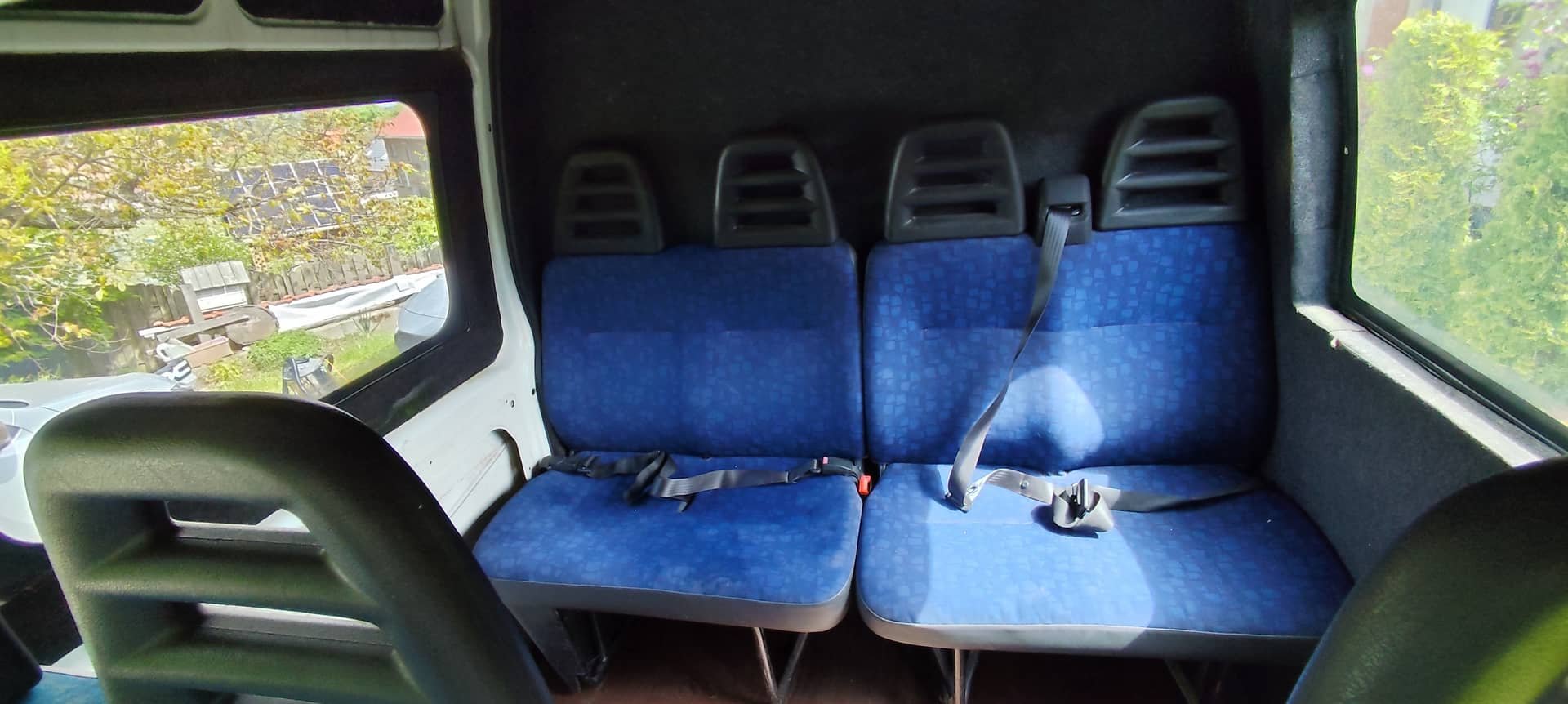 Iveco Daily 35C12 Brygadówka Blaszak z hakiem