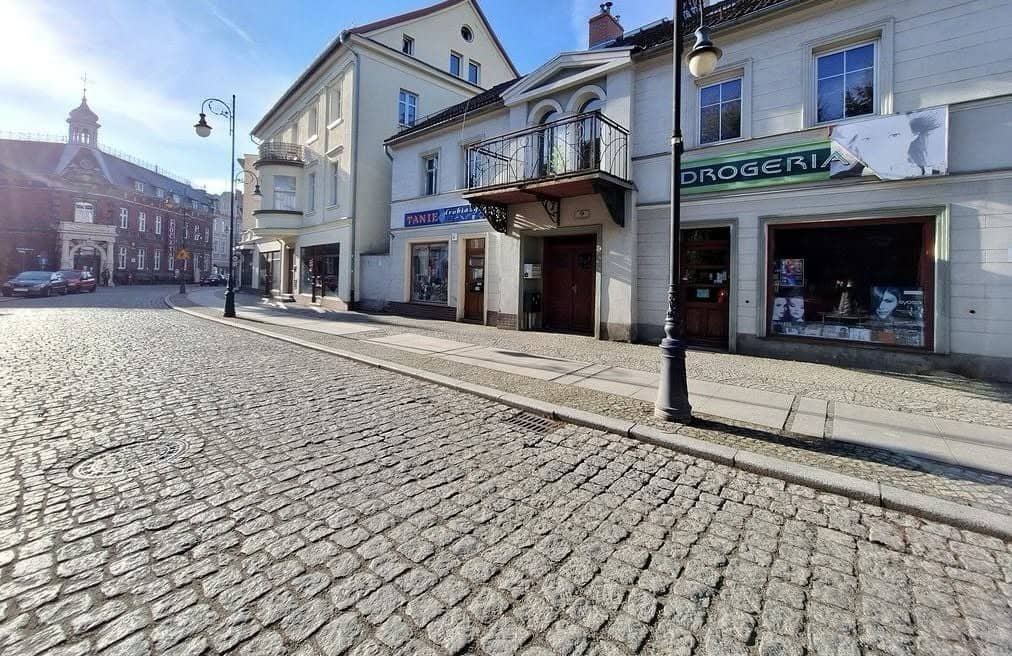 Sprzedam lokal handlowo-usługowy w Cieplicach