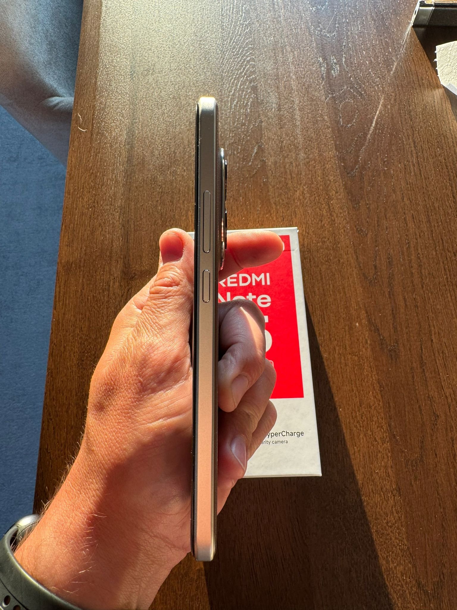 Xiaomi Redmi Note 15 pro + 5g