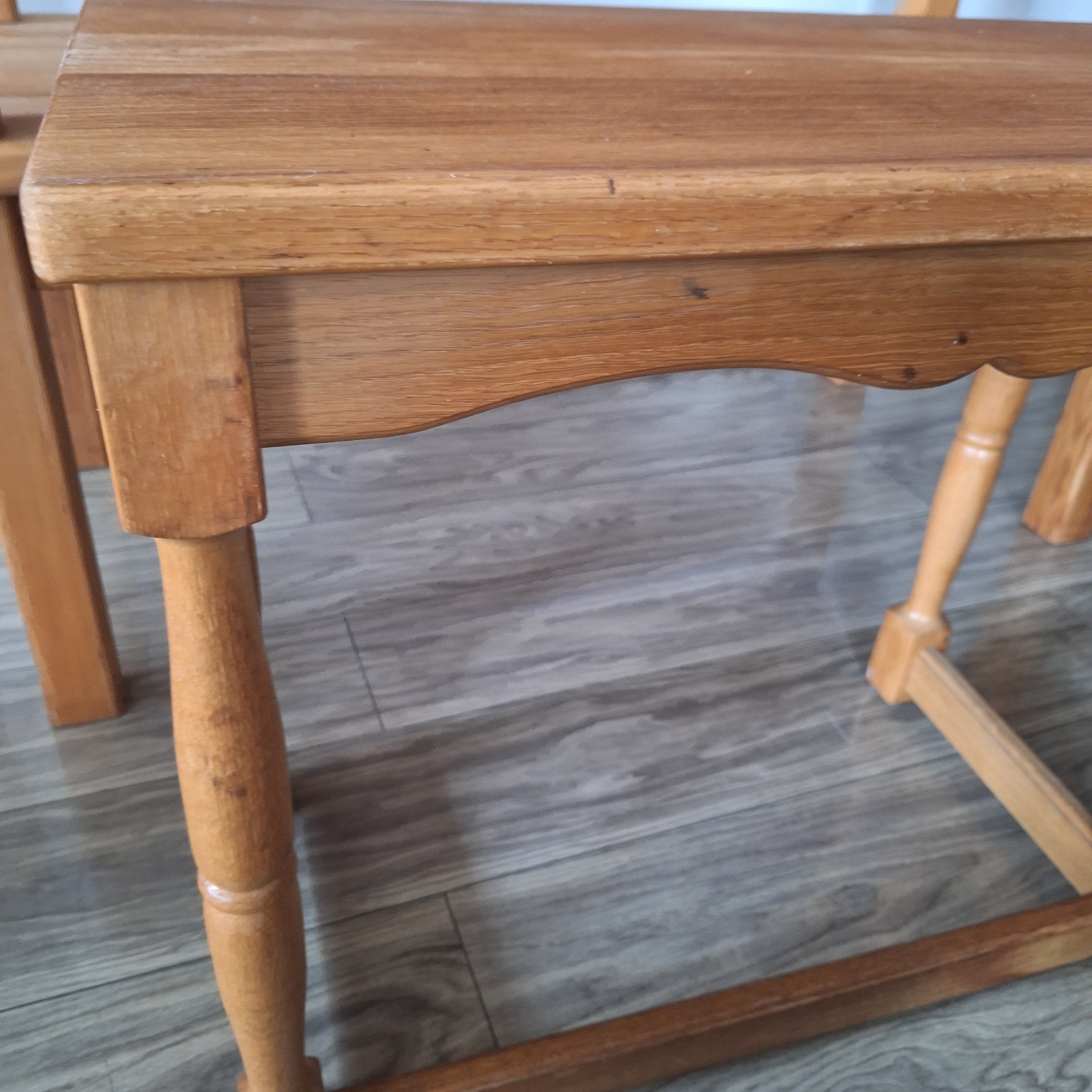 Stołek dębowy