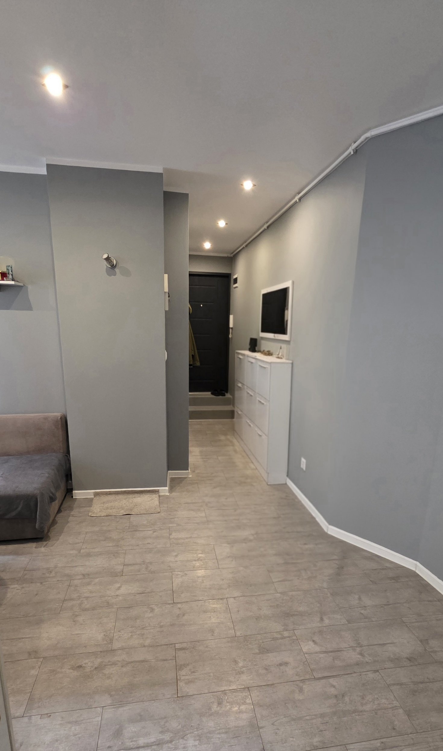 Ładne 2 pokojowe mieszkanie w ścisłym centrum Jeleniej Góry