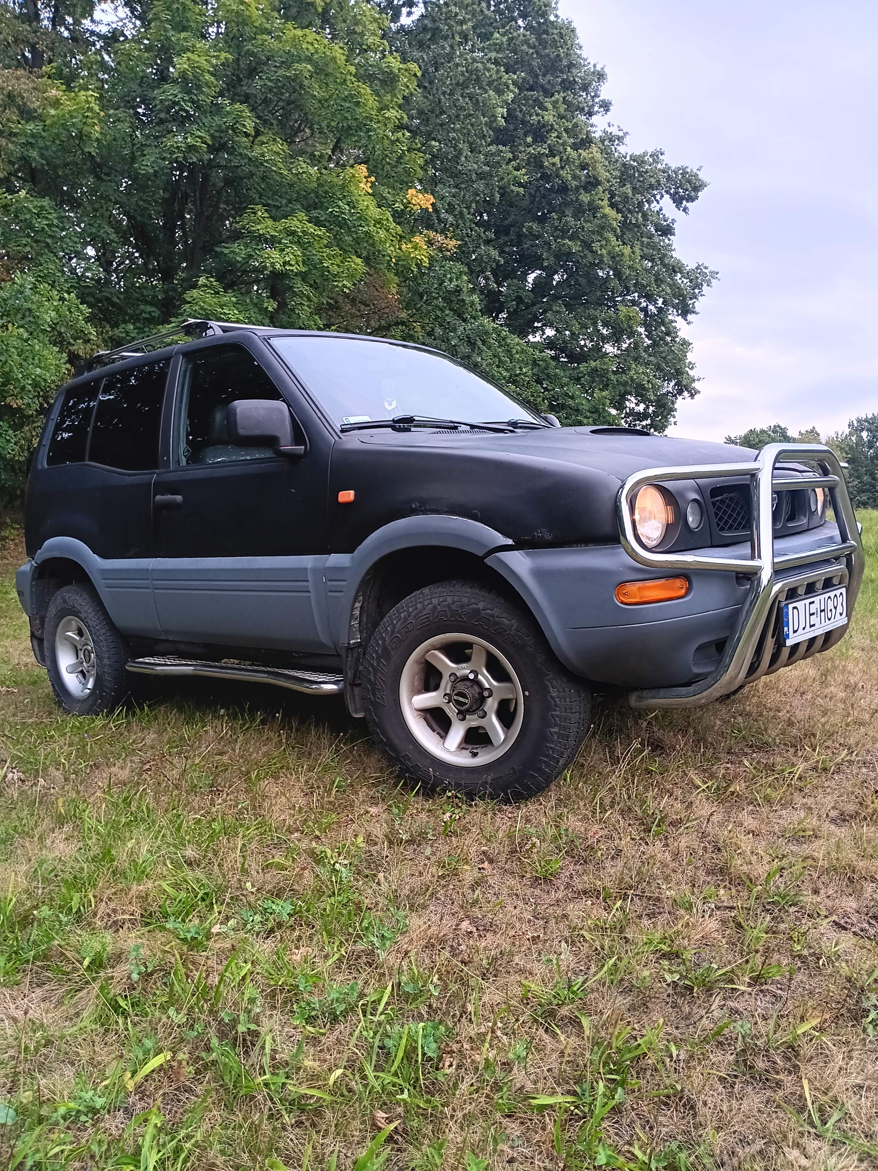 Nissan terano 2,4 LPG