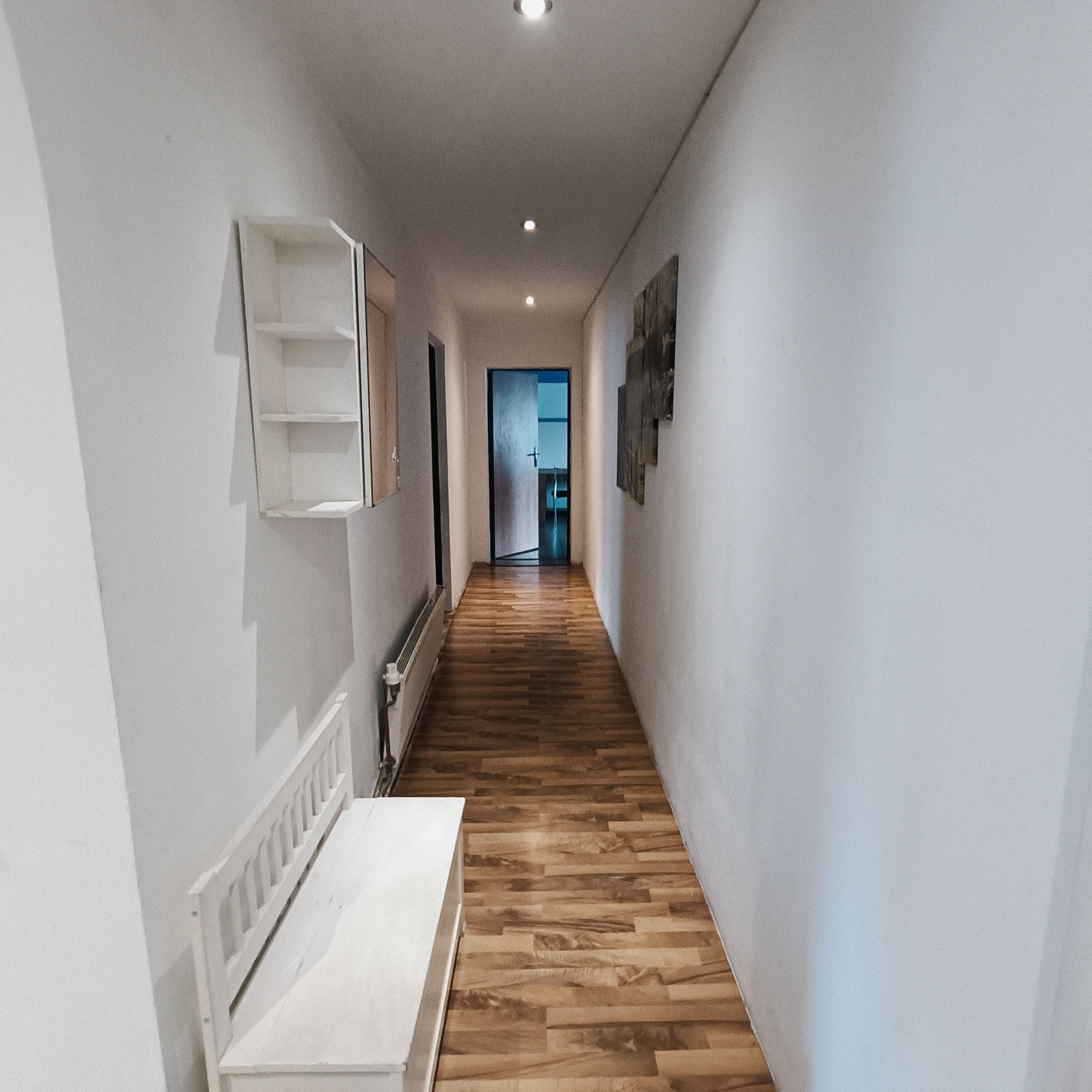 Duże 3 pokojowe mieszkanie w centrum Jeleniej Góry