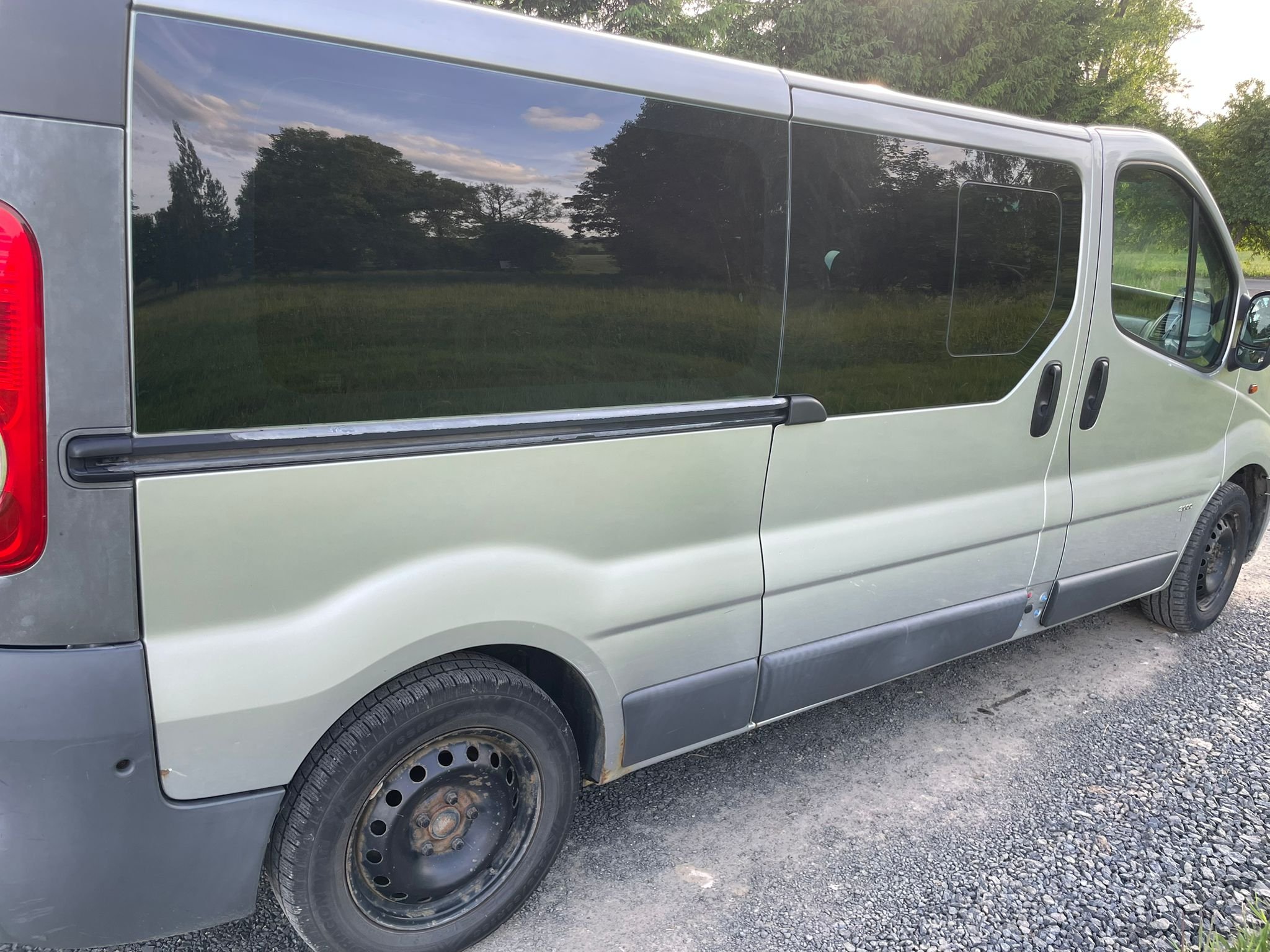Opel vivaro