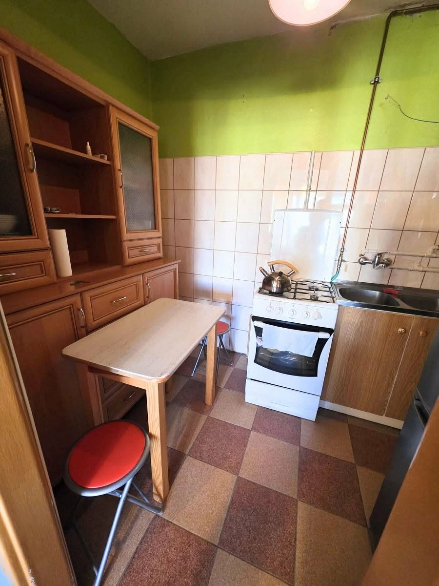 M2  do remontu z balkonem na ul. Różyckiego