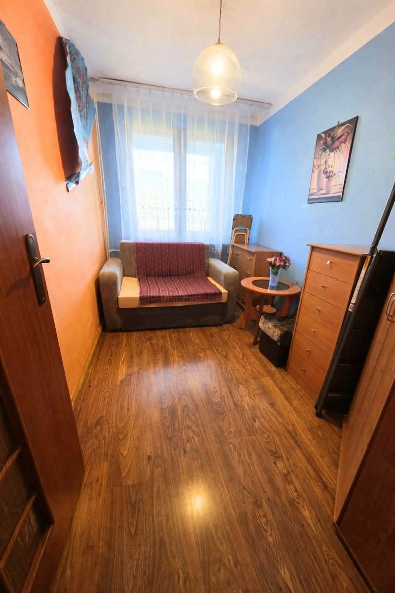 M2  do remontu z balkonem na ul. Różyckiego