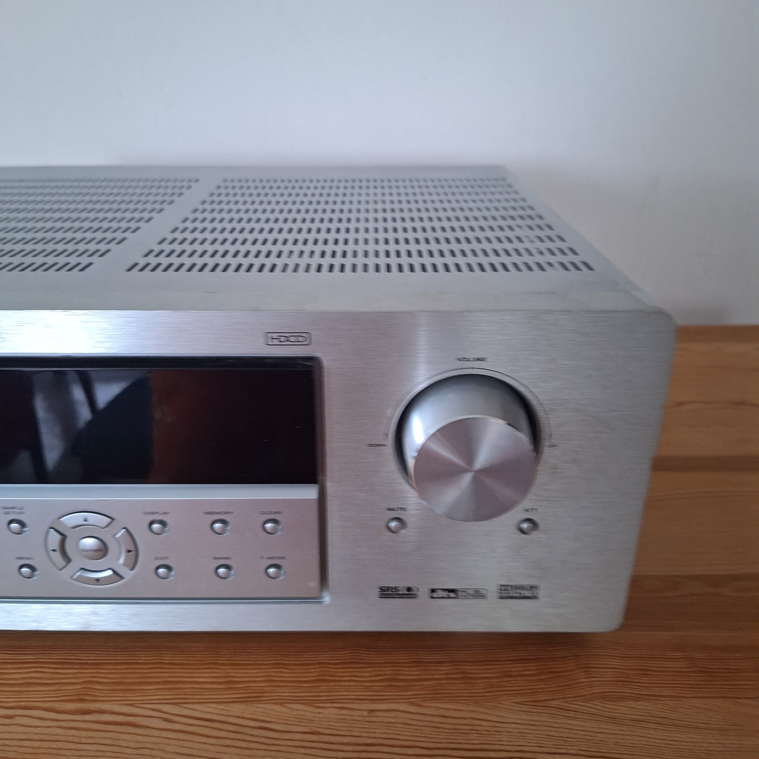 Amplituner Marantz