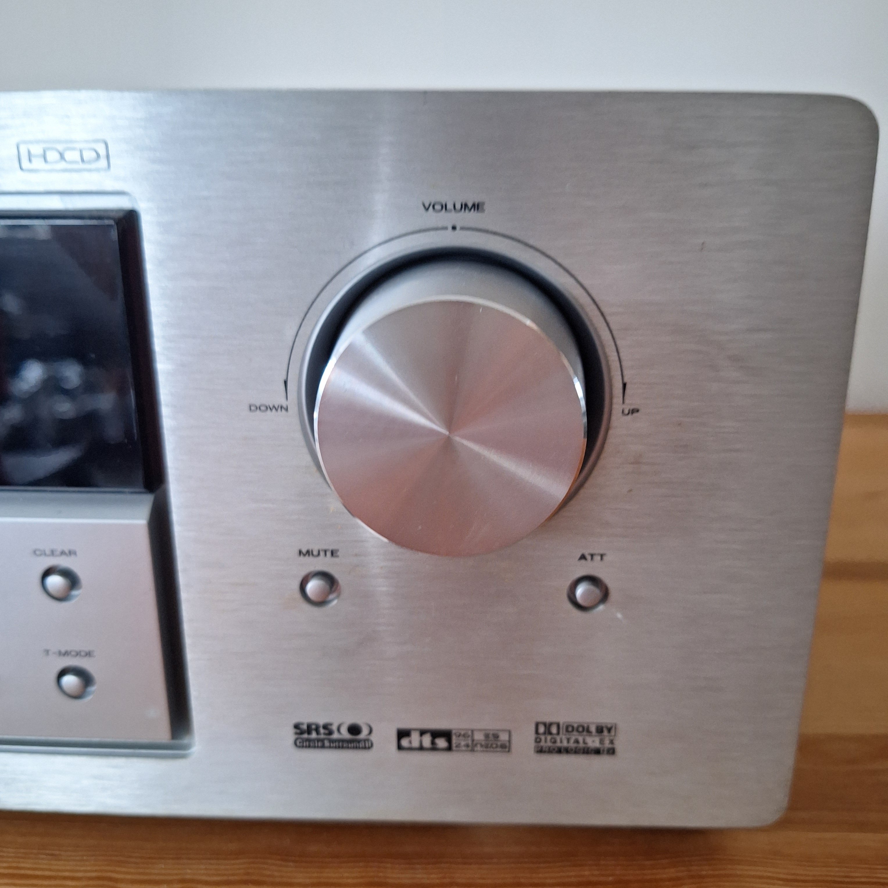 Amplituner Marantz