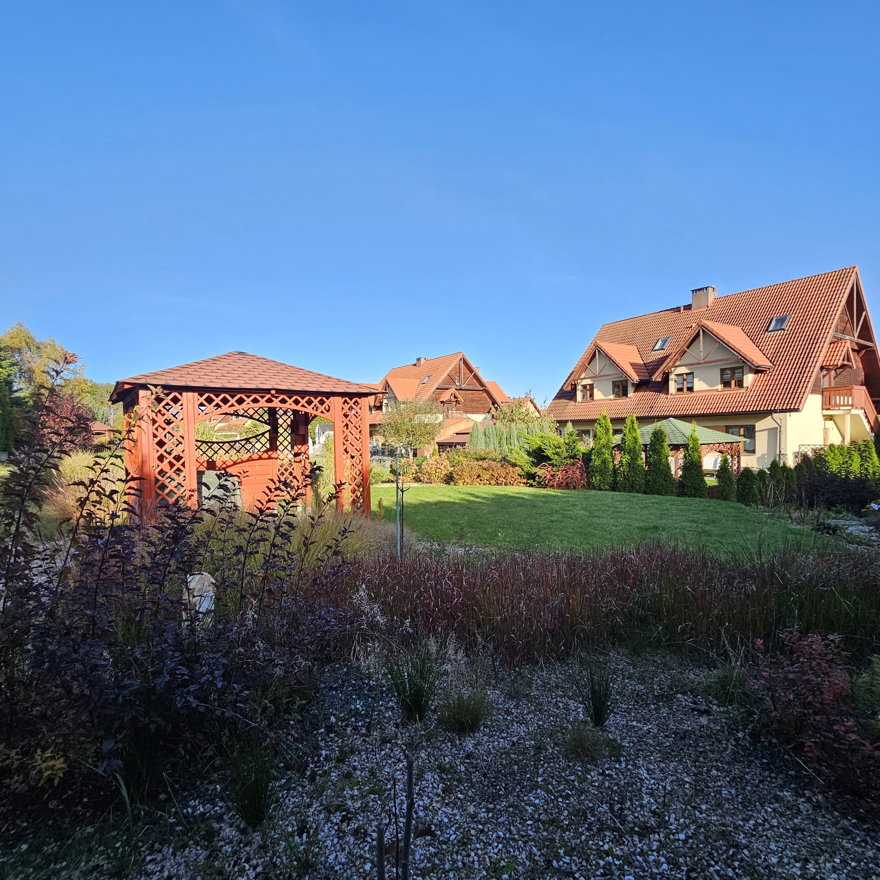 Dwupoziomowe,104m2,własny ogród, bezczynszowe, Słoneczna Dolina- 729 000zł