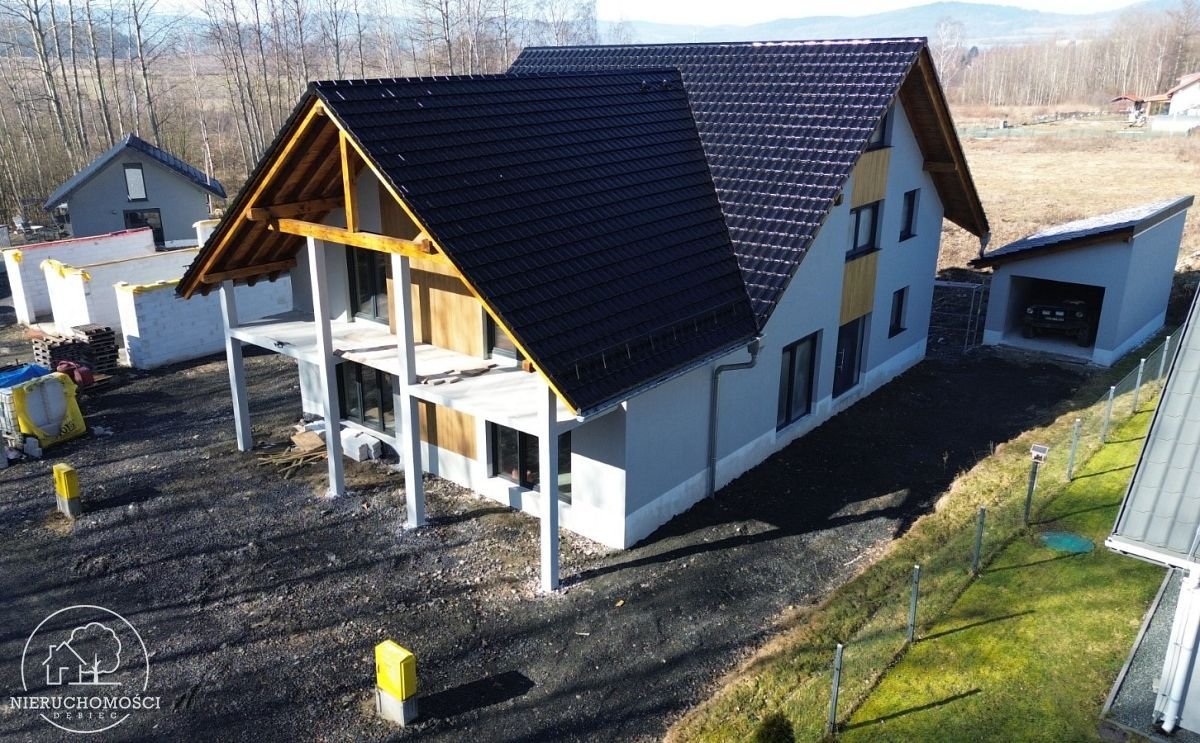 Segment w budynku dwulokalowym | ogród | balkon | garaż