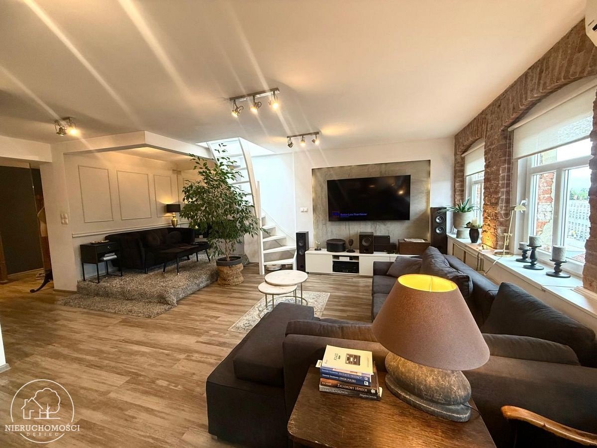 Wyjątkowy apartament z prywatnym tarasem w centrum