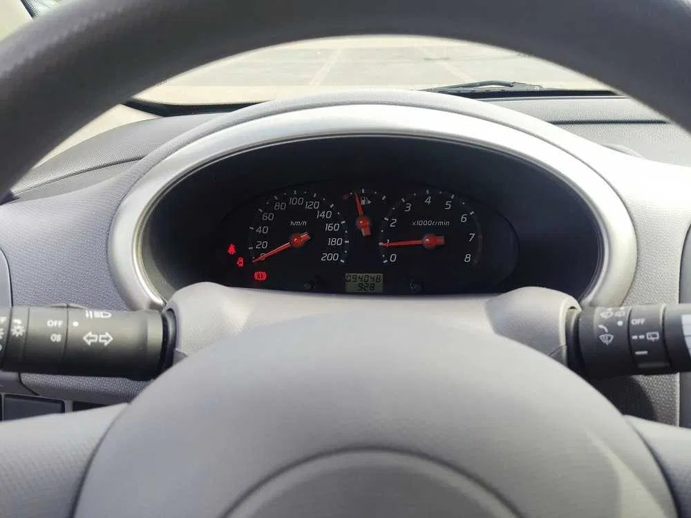 Nissan Micra 2003r.