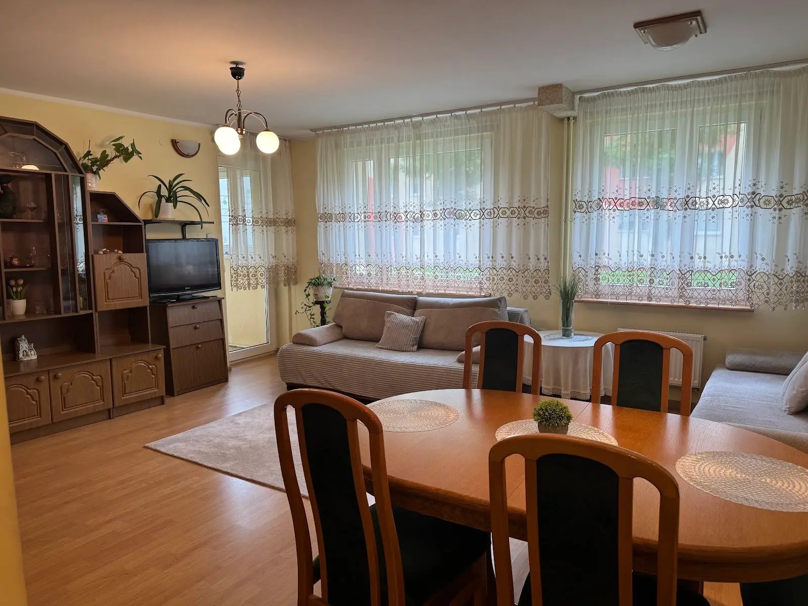 47m2/ przestronne / funkcjonalne/ bez dodatkowych nakładów/ gotowe do zamieszkania