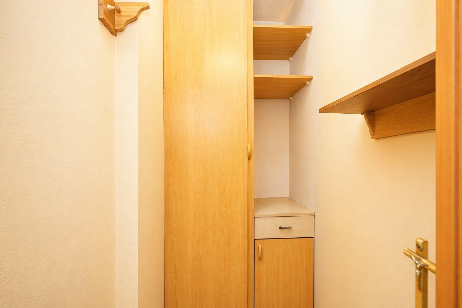 Świetne M2- balkon- 2p- Gałczyńskiego-miejskie ogrzewanie- Jelenia Góra