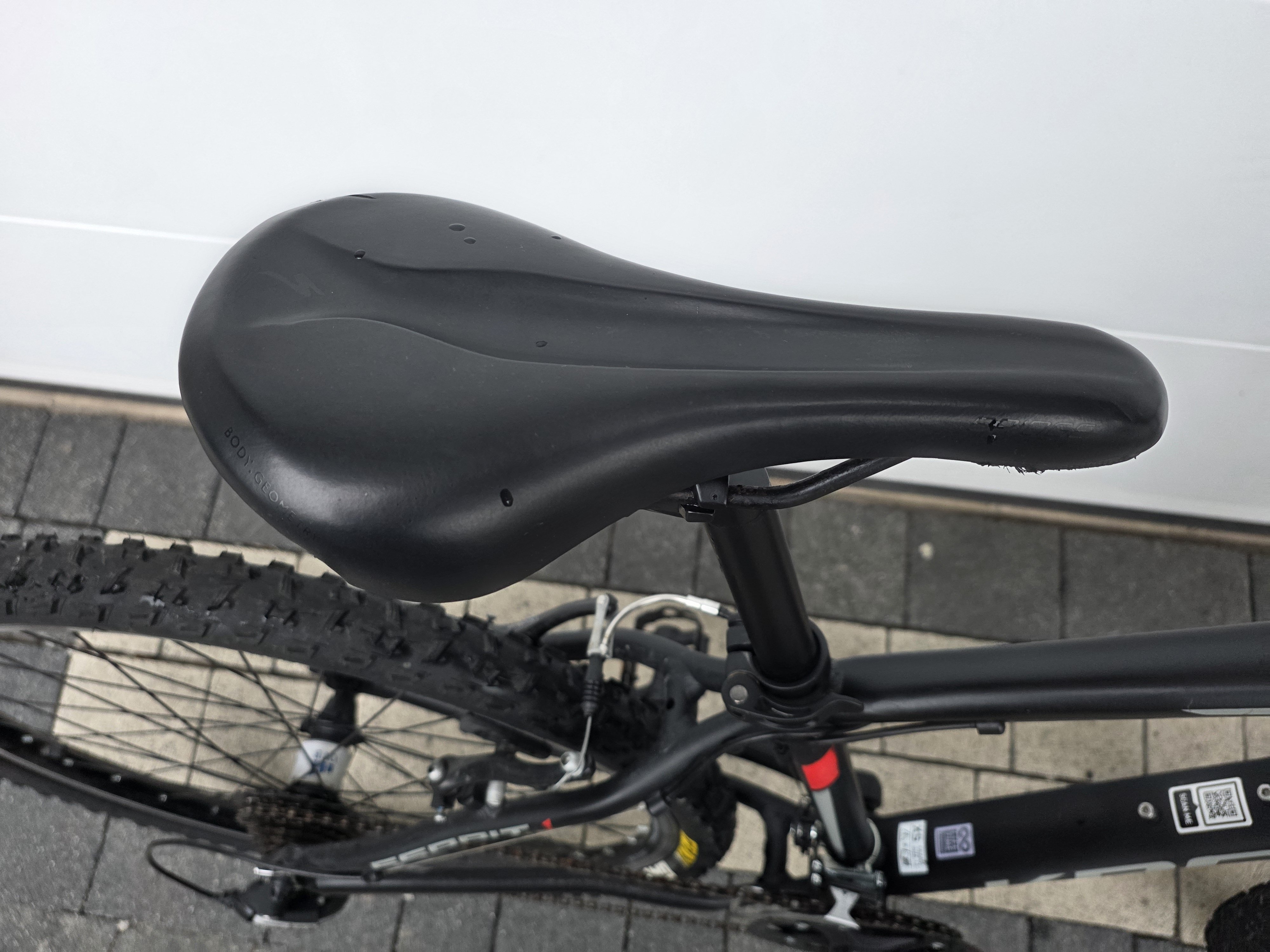 Rower górski KROSS ESPRIT 1-koła 26 cali,SHIMANO,amortyzator,rama XS-15cali-NOWE opony