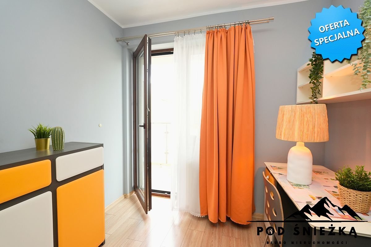 Mieszkanie trzypokojowe- nowe budownictwo-taras-balkon- Jelenia Góra