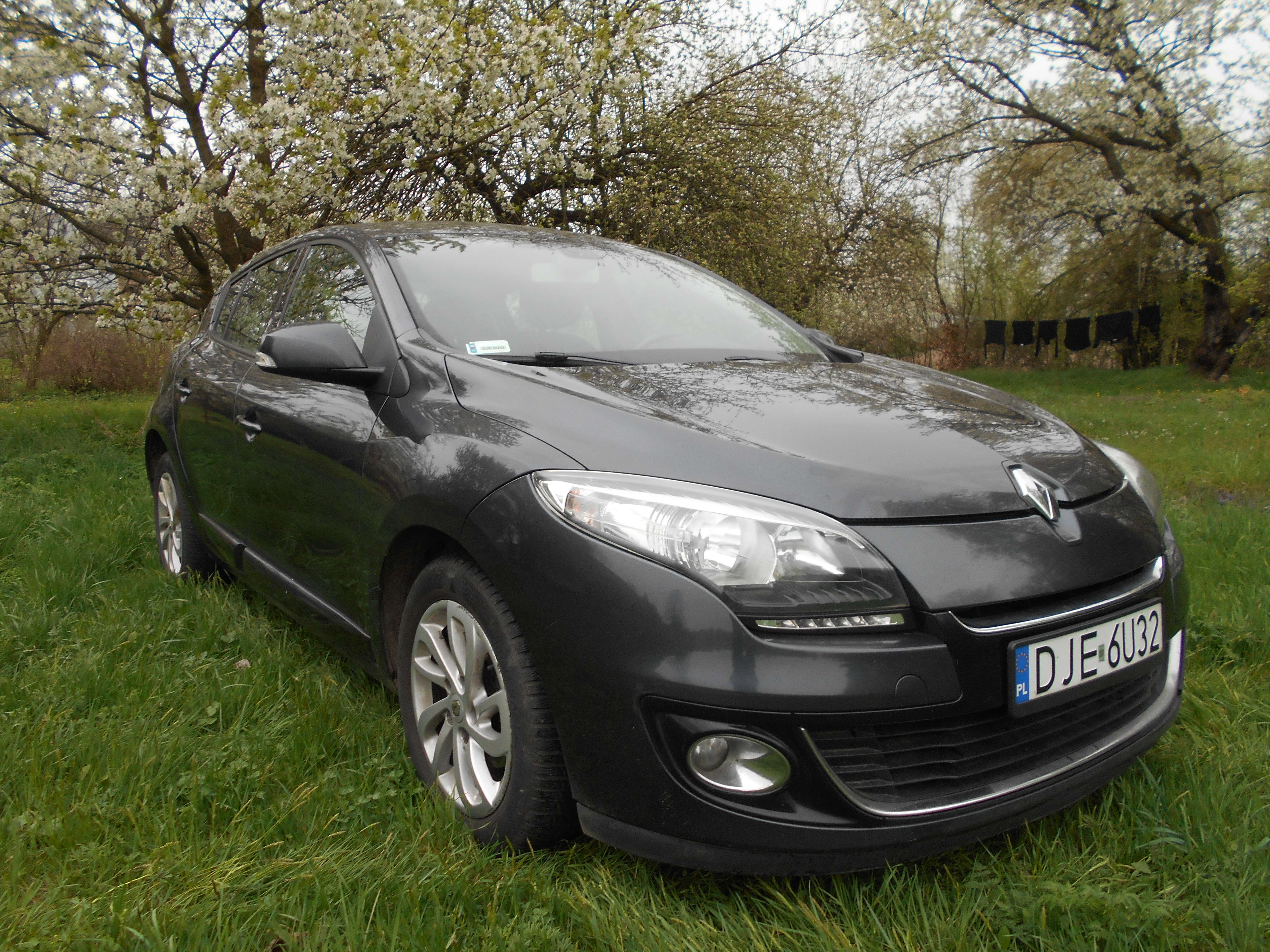 Renault Megane 1.6 benz salon PL 2013 r