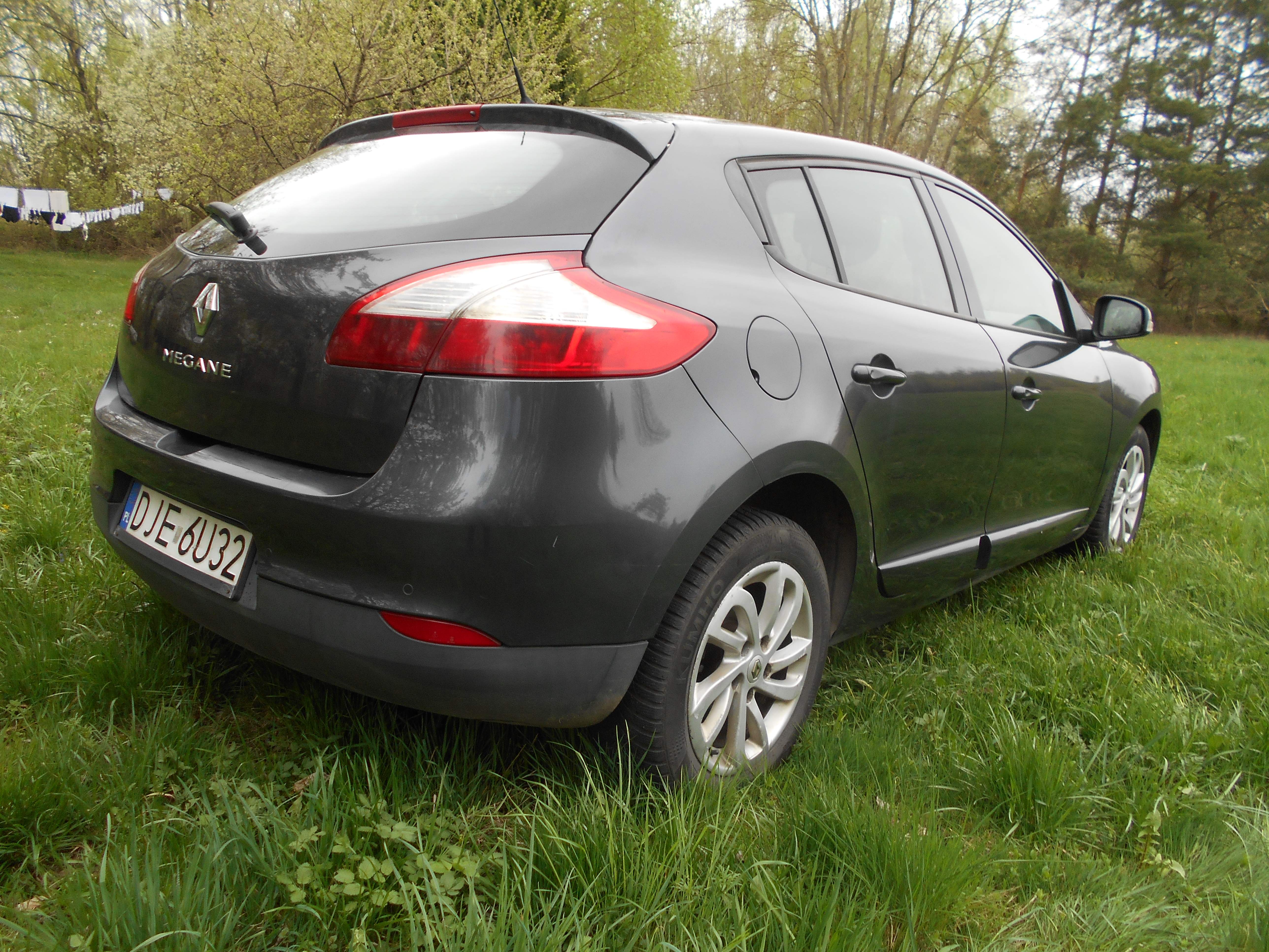 Renault Megane 1.6 benz salon PL 2013 r