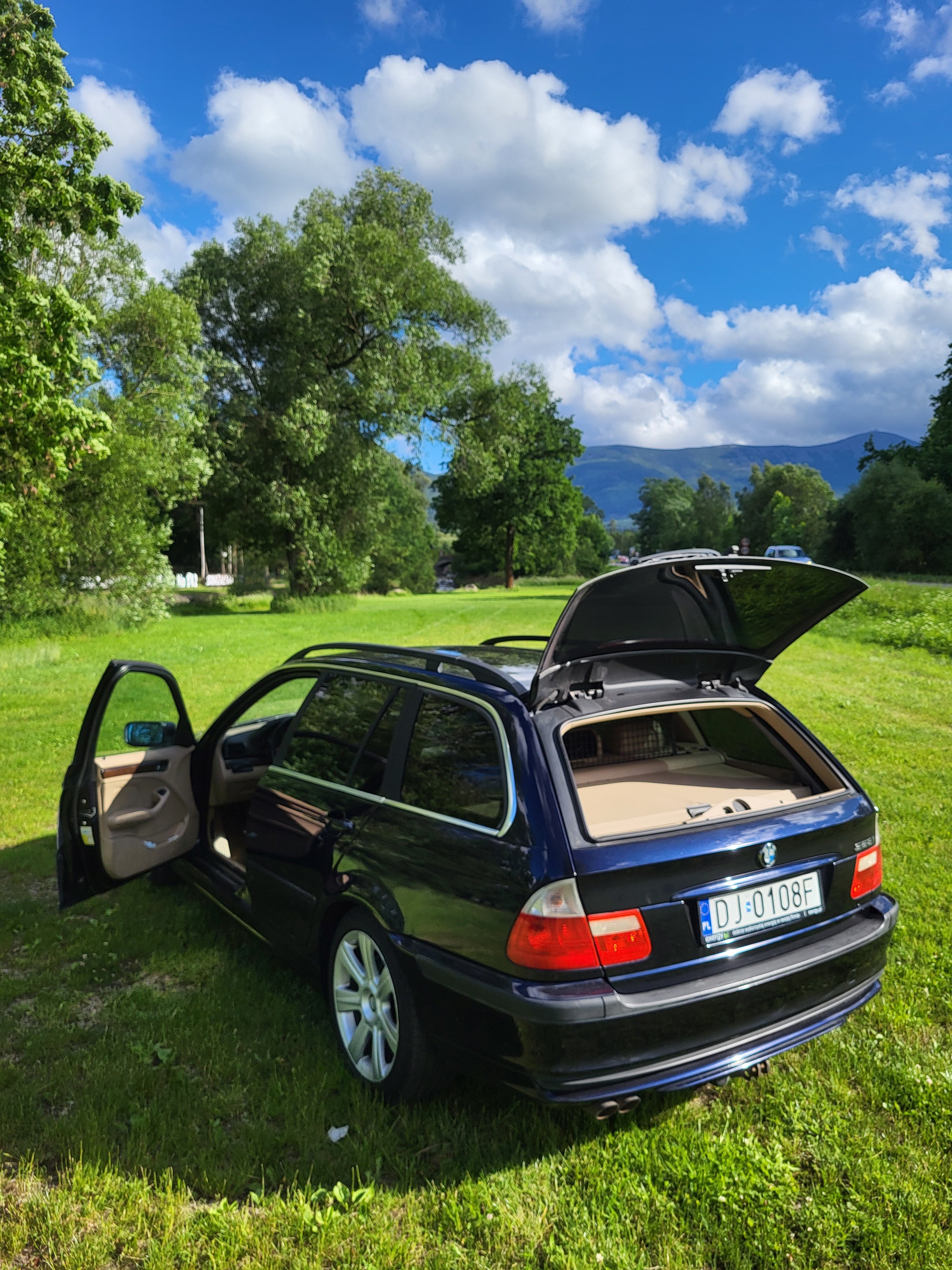 Bmw e46 328i manual M52B28TU + lpg touring w świetnym stanie!
