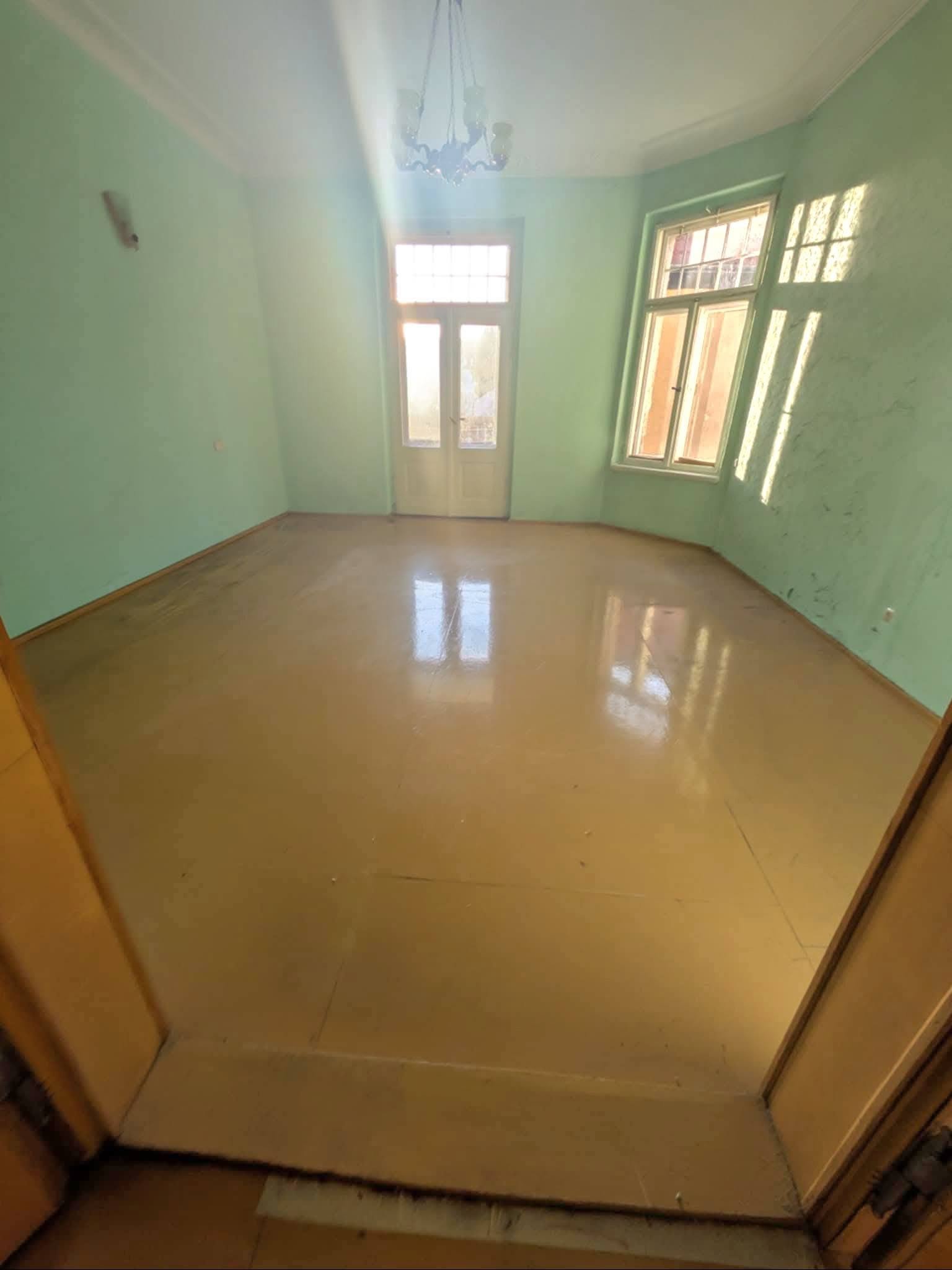 Ponad 80m² do remontu z balkonem i garażem  w Jeleniej Górze