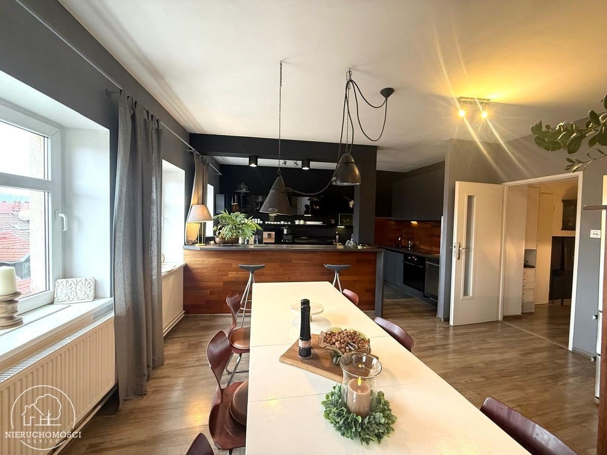Apartament z prywatnym tarasem w centrum