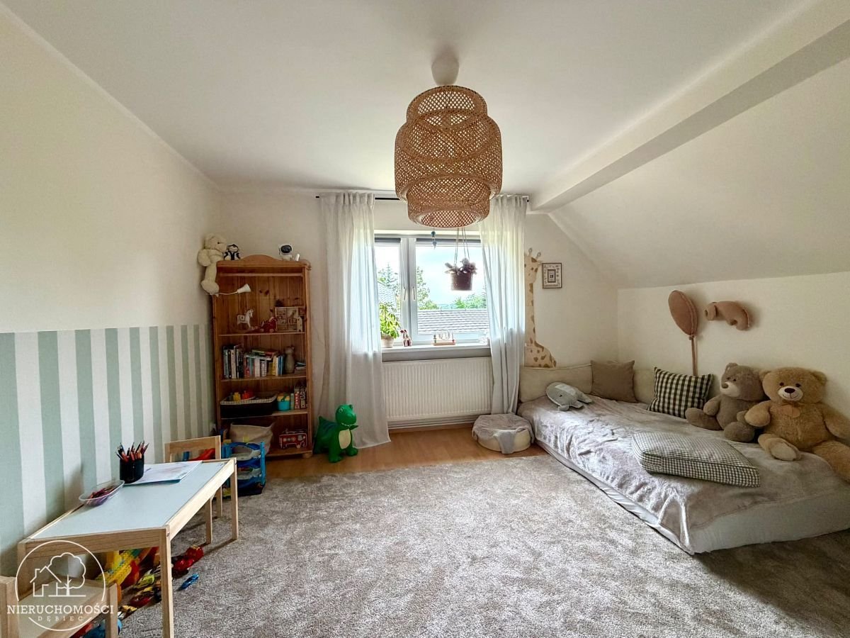 Piętro poniemieckiej willi-105m2-ogród-Wzgórze Wandy