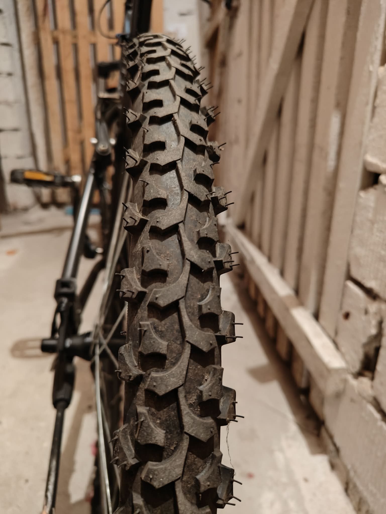 Rower Giant MTB nowe opony