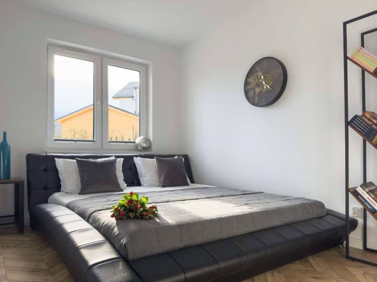 Komfortowy 2 pokojowy apartament z ogródkiem