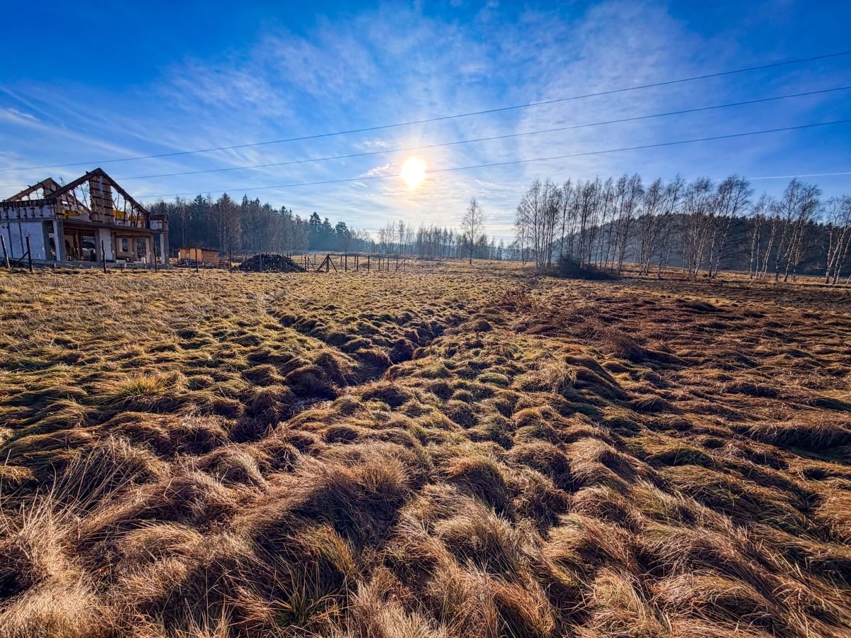 Działka budowlana 1018 m2 - Czarne, Jelenia Góra